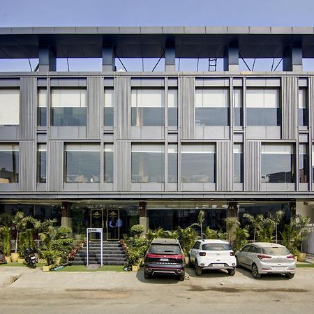 Hotel The Prithvi Near Delhi Airport Neu-Delhi Exterior foto