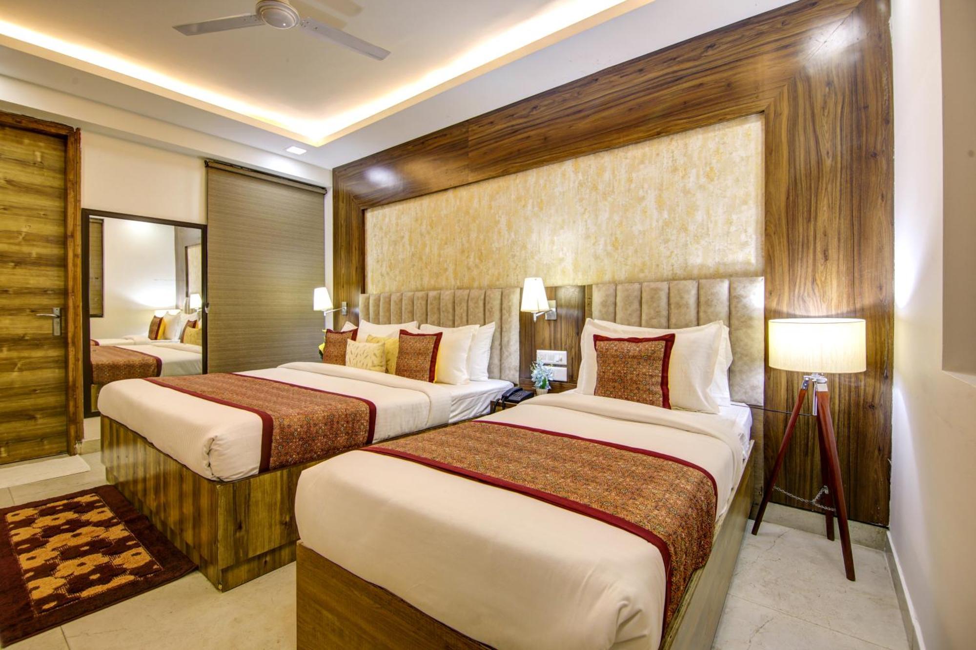 Hotel The Prithvi Near Delhi Airport Neu-Delhi Exterior foto