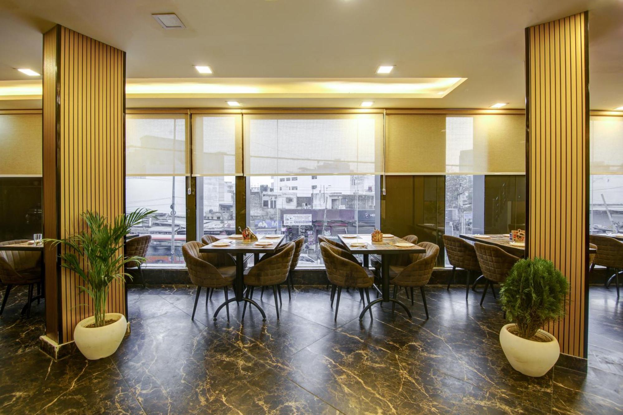 Hotel The Prithvi Near Delhi Airport Neu-Delhi Exterior foto