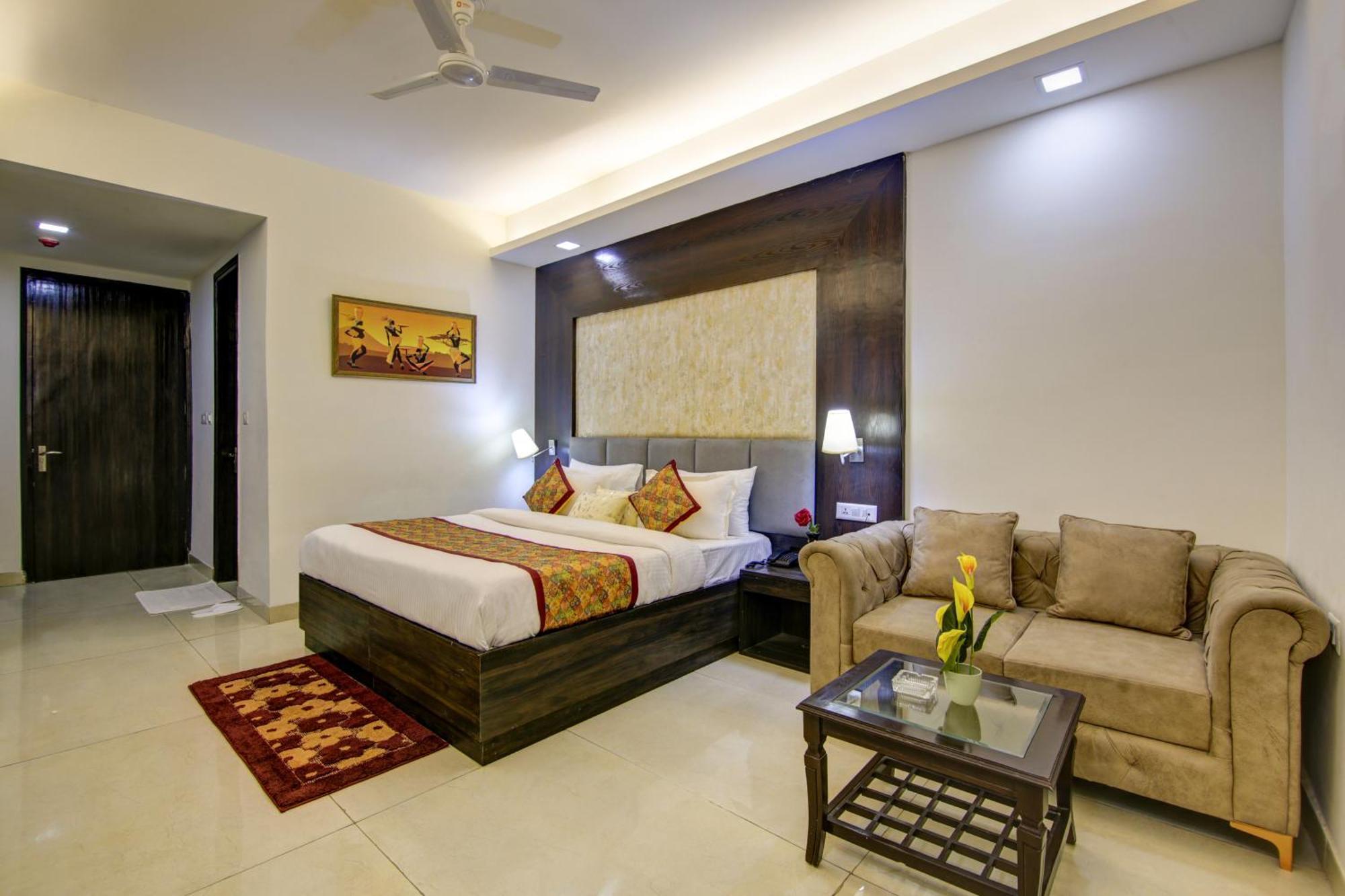 Hotel The Prithvi Near Delhi Airport Neu-Delhi Exterior foto