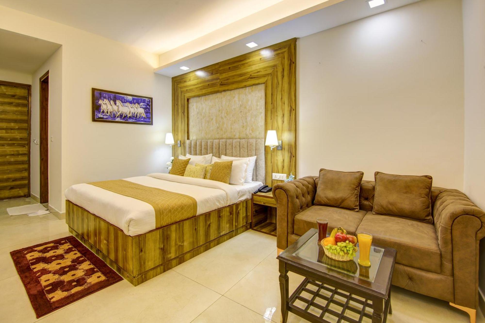 Hotel The Prithvi Near Delhi Airport Neu-Delhi Exterior foto