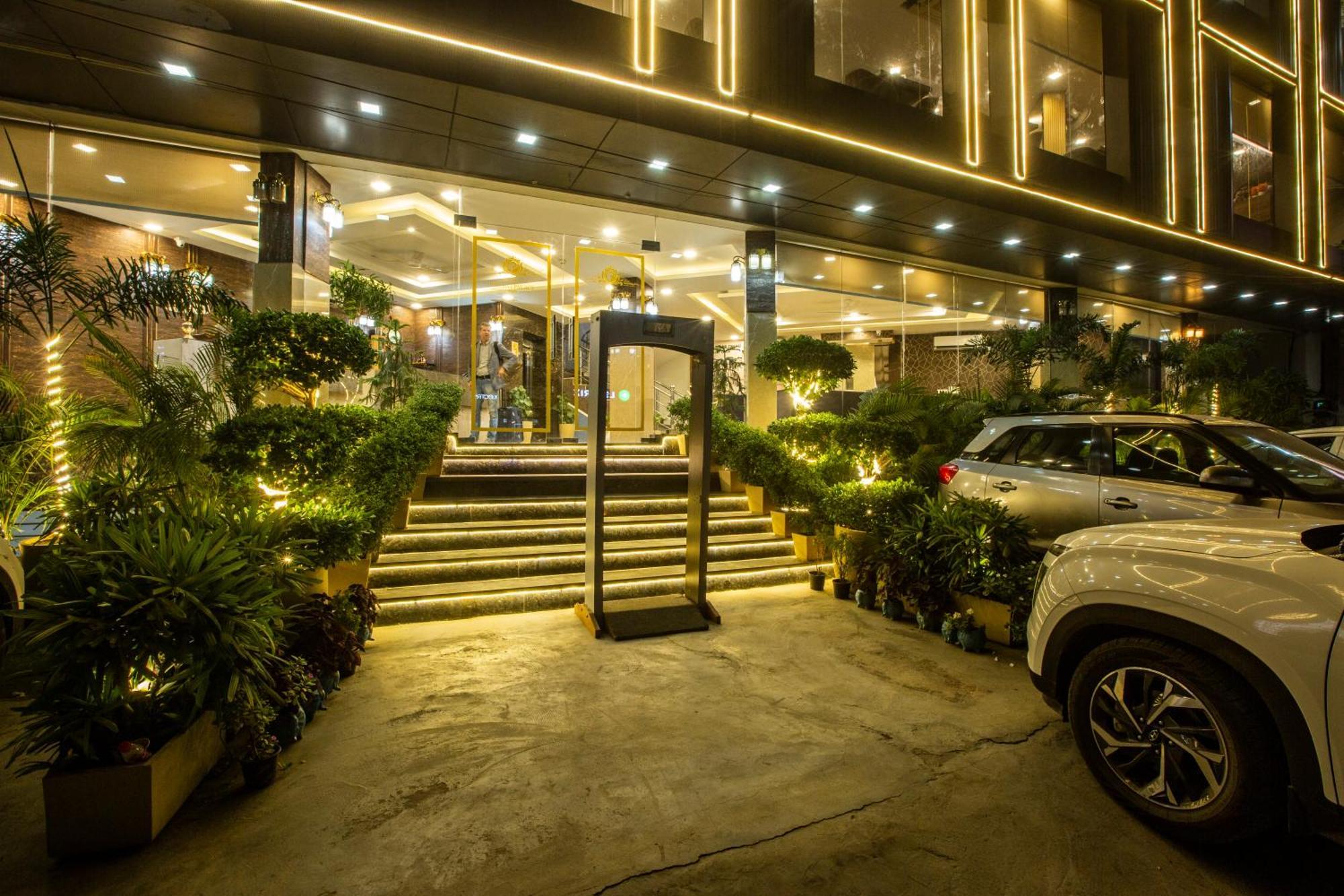 Hotel The Prithvi Near Delhi Airport Neu-Delhi Exterior foto
